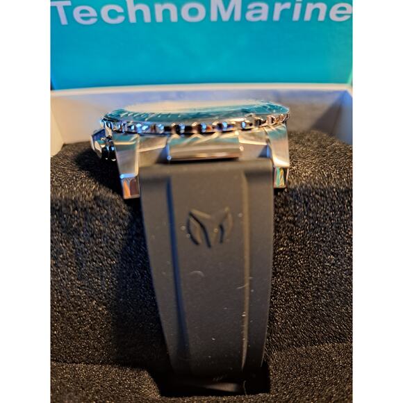 TechnoMarine Watch TM-725004. - Picture 3 of 3